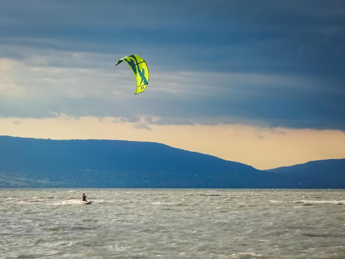 Komfort Home Bursport Bt. Haz Balatonfenyves Exterior foto